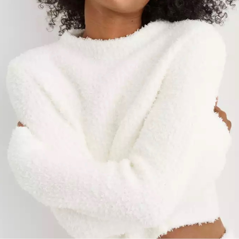 aerie white marshmallow top!⚡️